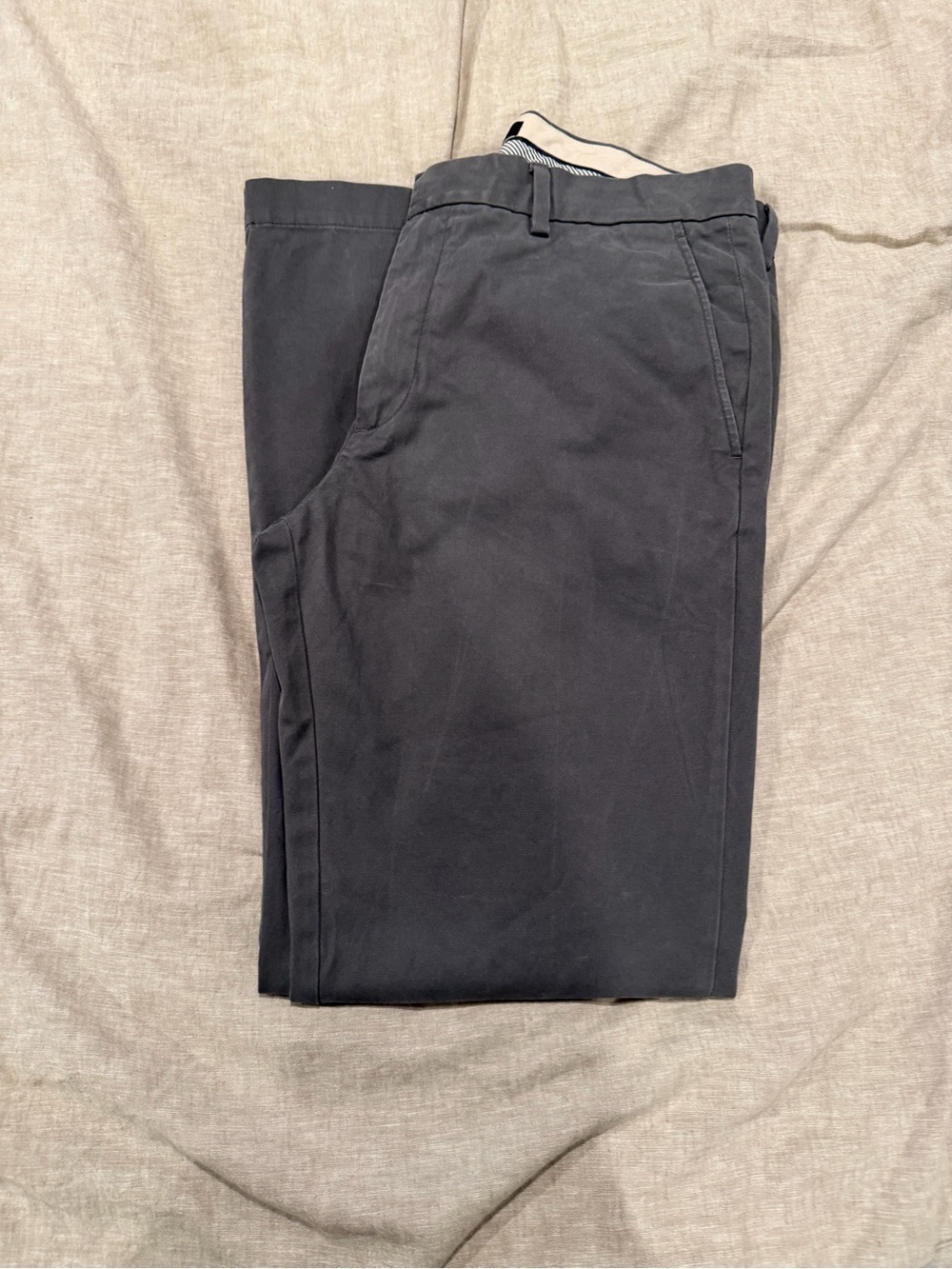 Banana Republic Men's Dark Gray cotton Chino Pants- 34x30